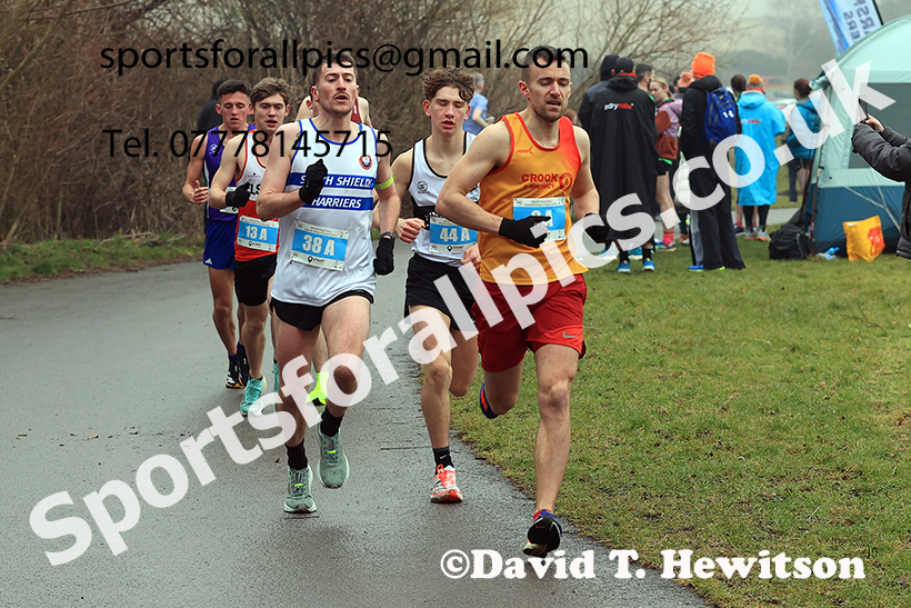 Senior Men and Over-35s to 49s Mens 2025 NECAA Royal Signals Road Relays Champs.,  Hetton Lyons Country Park, Hetton le Hole, County Durham. Photo: David T. Hewitson/Sports for All Pics